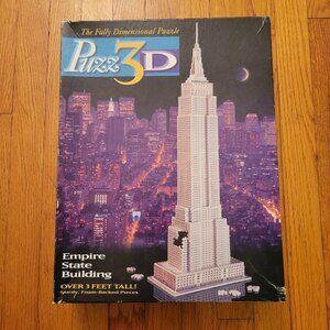 Milton Bradley Puzz3D Empire State Building Foam Backed Pieces 902